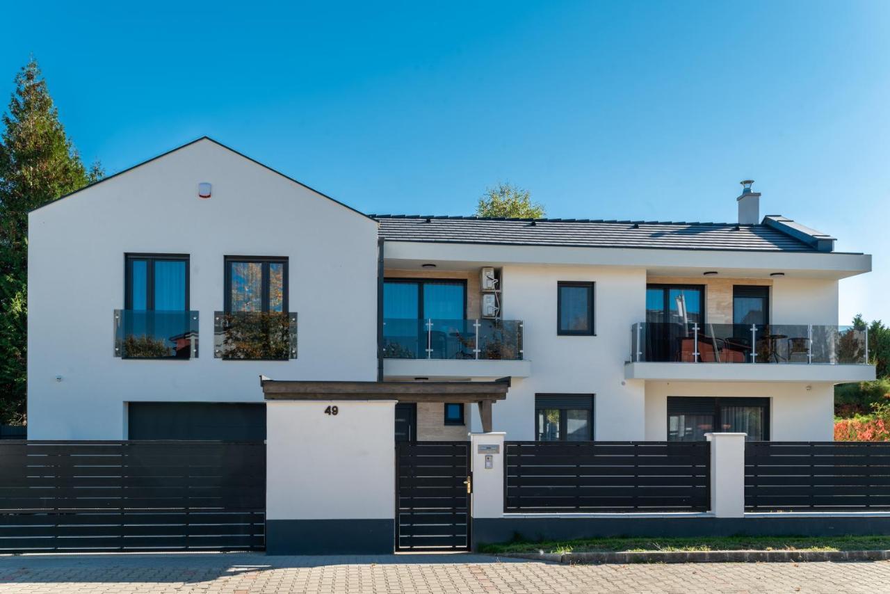 Golden Beach Apartments Siofok Exterior photo